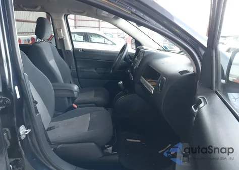 2016 Jeep Compass Sport из США, поврежденный, VIN 1C4NJDBBXGD549409